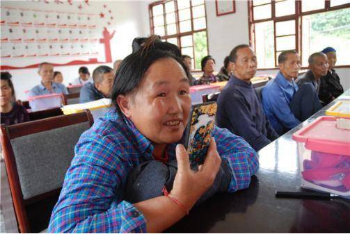 互聯(lián)網(wǎng)下鄉(xiāng)新聞(1000萬青年下鄉(xiāng) 新聞)