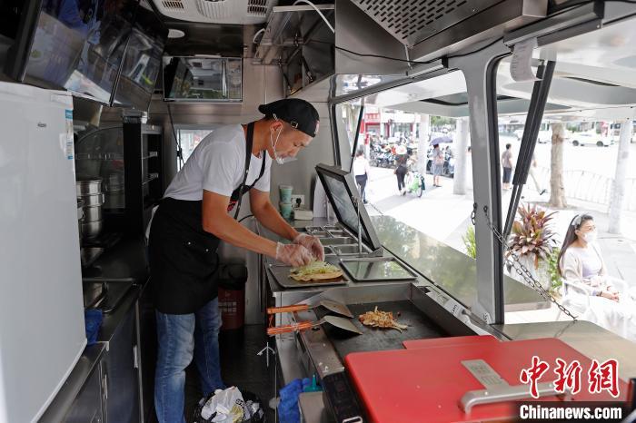 互聯(lián)網(wǎng)早餐新聞(新聞早餐最新一期)