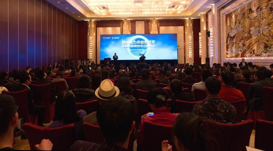 互聯(lián)網(wǎng)金融會(huì)議新聞(2015互聯(lián)網(wǎng)金融峰會(huì))