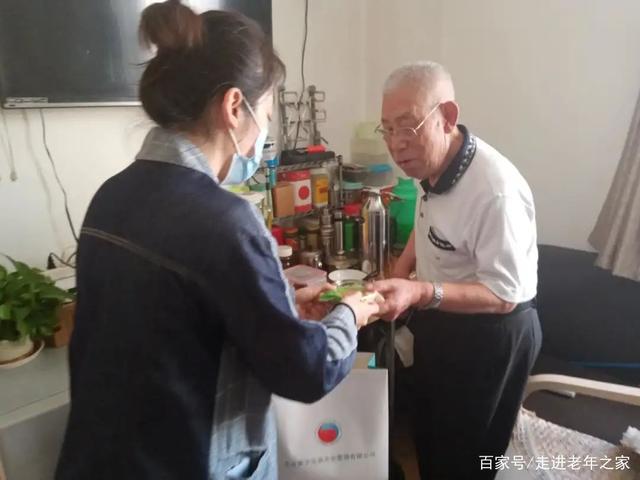 互聯(lián)網(wǎng)養(yǎng)老領(lǐng)域的新聞(互聯(lián)網(wǎng)養(yǎng)老領(lǐng)域的新聞報(bào)道)