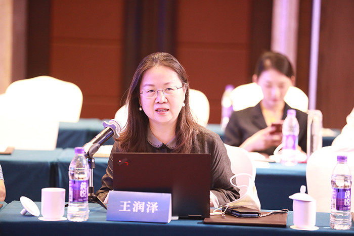 中國(guó)互聯(lián)網(wǎng)新聞中心楊新華(中國(guó)互聯(lián)網(wǎng)新聞中心楊新華簡(jiǎn)介)