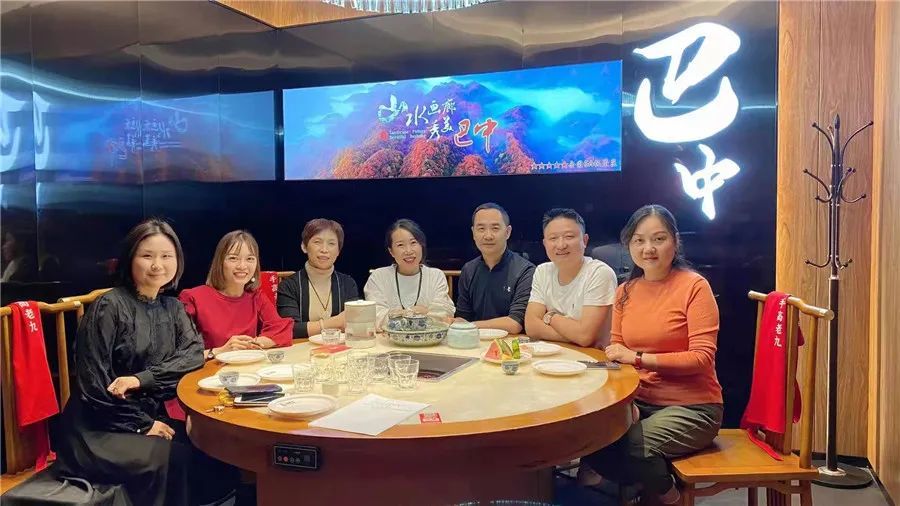 四川互聯(lián)網(wǎng)餐飲新聞(四川省互聯(lián)網(wǎng)行業(yè)聯(lián)合會)