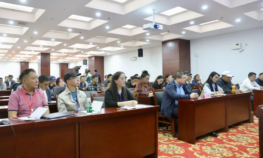 互聯(lián)網(wǎng)新聞業(yè)務(wù)培訓(xùn)認(rèn)證(互聯(lián)網(wǎng)新聞從業(yè)人員教育培訓(xùn))