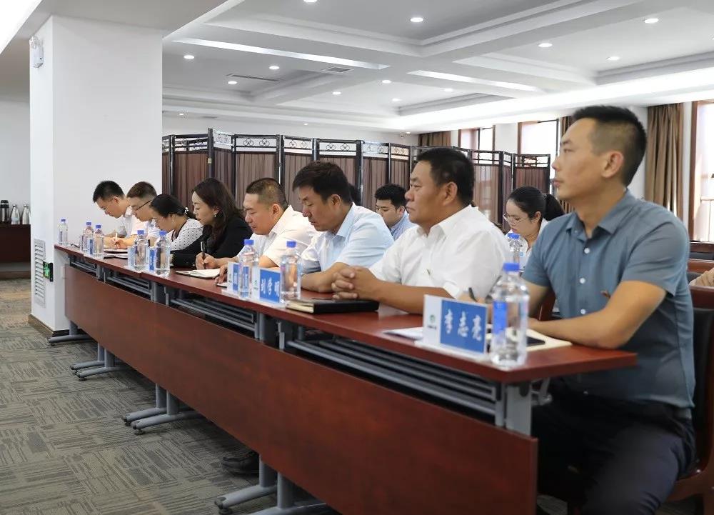 新疆建設(shè)集團(tuán)新聞網(wǎng)站首頁(yè)(新疆建設(shè)集團(tuán)有限公司是央企嗎?)