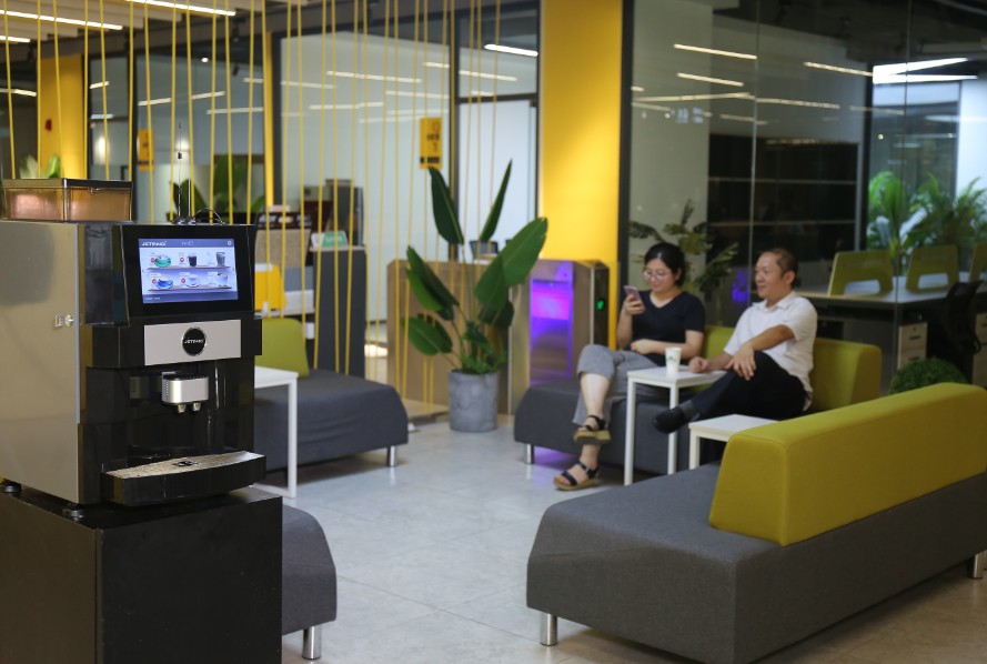 互聯(lián)網(wǎng)咖啡新聞報道題目(互聯(lián)網(wǎng)咖啡詮釋了什么咖啡消費場所的存在)