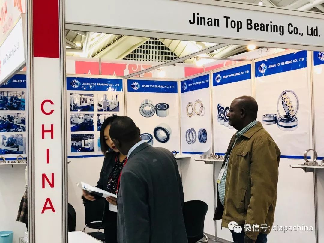 汽車(chē)零配件互聯(lián)網(wǎng)外貿(mào)新聞(談?wù)勀壳爸袊?guó)汽車(chē)配件企業(yè)進(jìn)行網(wǎng)絡(luò)化營(yíng)銷(xiāo)的現(xiàn)狀)