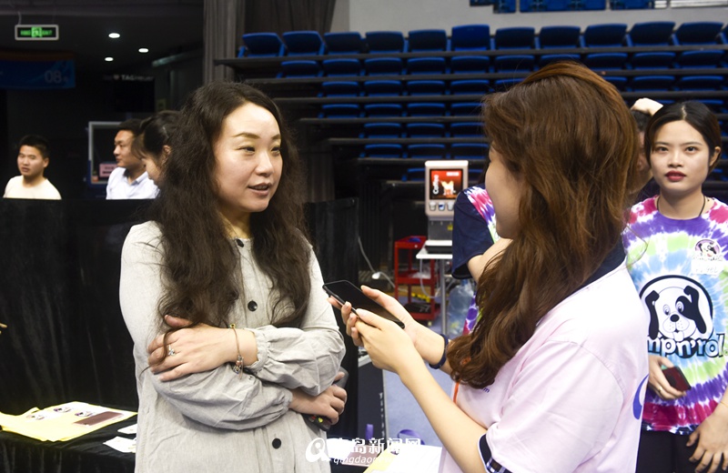 互聯(lián)網(wǎng)新聞采訪視頻(互聯(lián)網(wǎng)采訪的內(nèi)涵及基本要求)