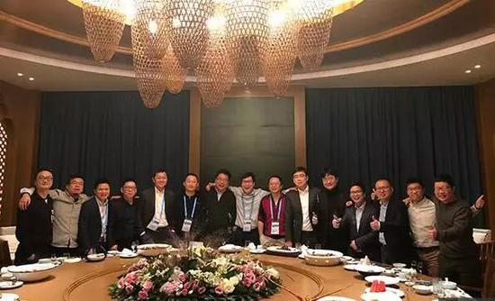 互聯(lián)網(wǎng)大佬高考往事新聞(互聯(lián)網(wǎng)大佬畢業(yè)學(xué)校 圖片)