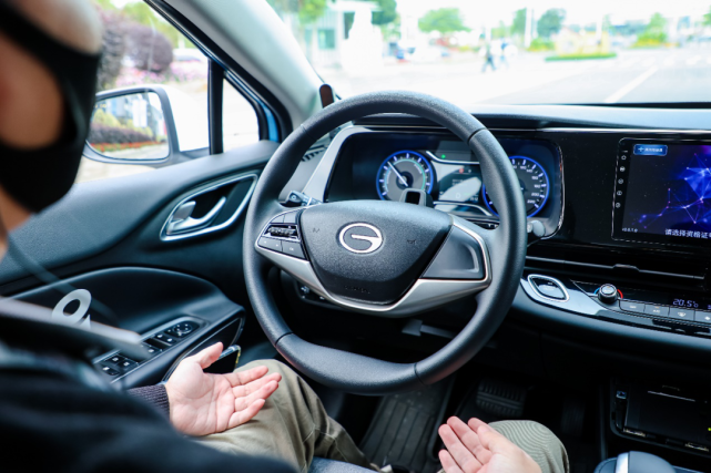 互聯(lián)網(wǎng)雙驅(qū)風(fēng)向標(biāo)(互聯(lián)網(wǎng)+和雙創(chuàng)有什么區(qū)別)