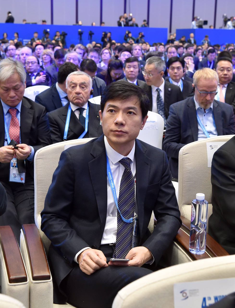 第四屆互聯(lián)網(wǎng)大賽新聞稿(第四屆互聯(lián)網(wǎng)+大賽全國獲獎名單)