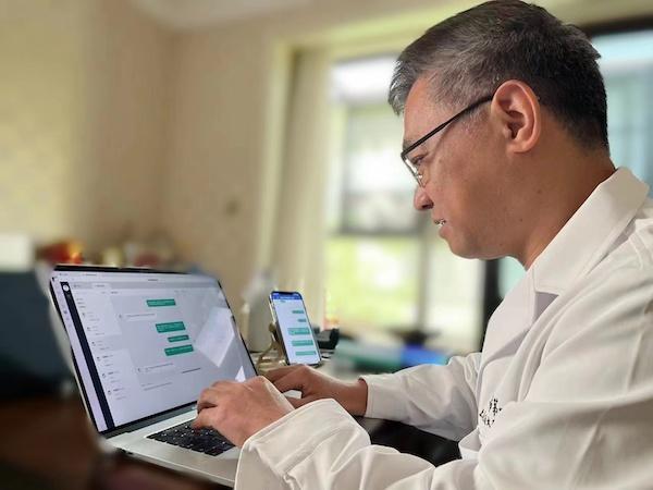 上海互聯(lián)網(wǎng)醫(yī)院最新消息(上?；ヂ?lián)網(wǎng)總醫(yī)院預(yù)約電話)