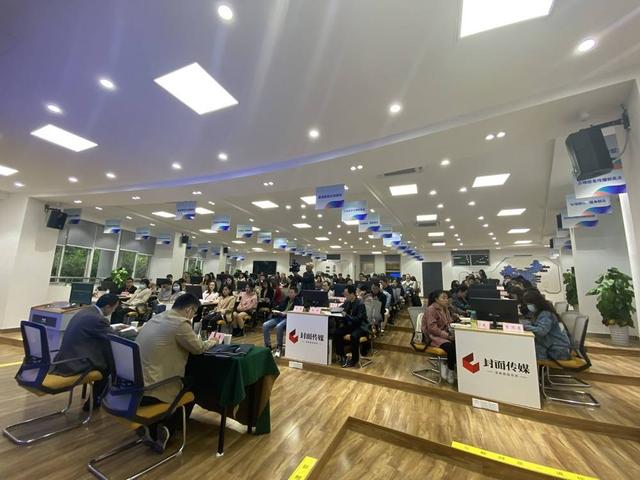 互聯(lián)網(wǎng)新聞信息服務(wù)中心(互聯(lián)網(wǎng)新聞信息服務(wù)中心是干嘛的)